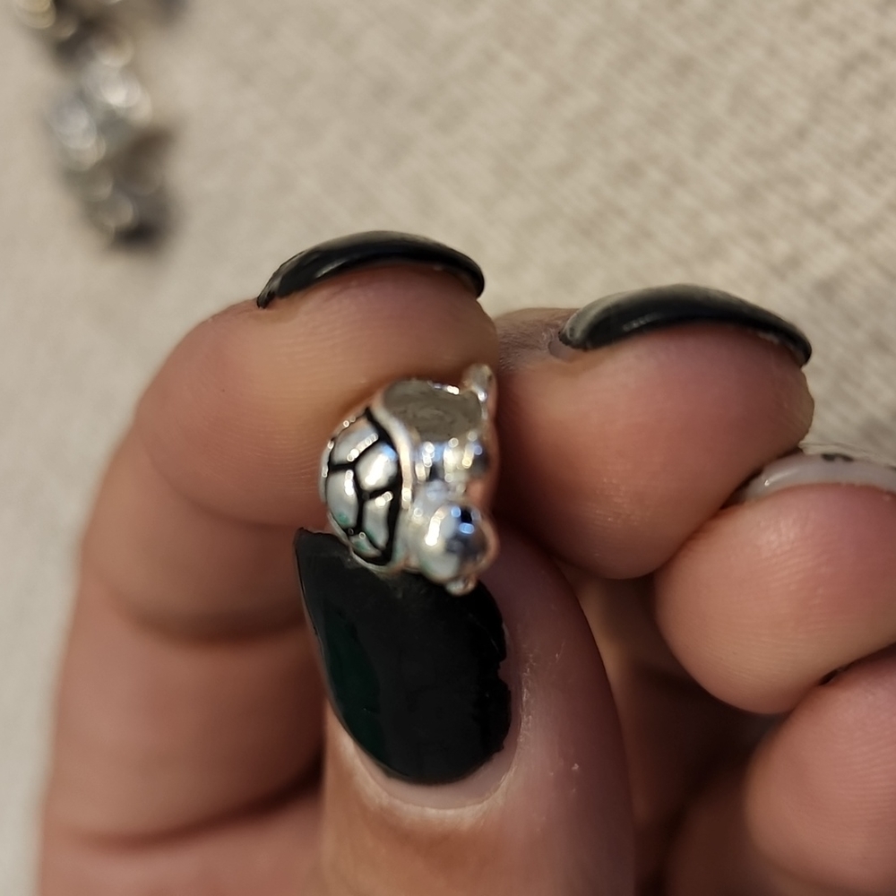 Individuality Bead - Picture 5 of 5